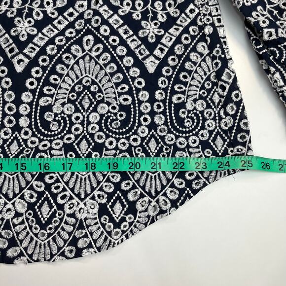 Chico´s Eyelet Billow Sleeve Shirt NWT Sz‎ 2.5 14 Navy Blue White Embroidered - Picture 14 of 15